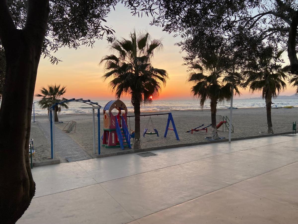 Nora Apartments Durrës Exteriör bild