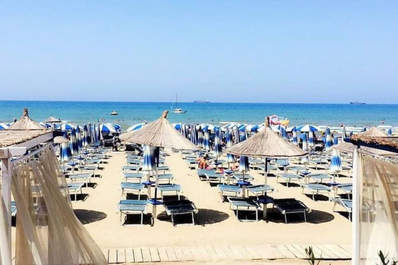 Nora Apartments Durrës Exteriör bild